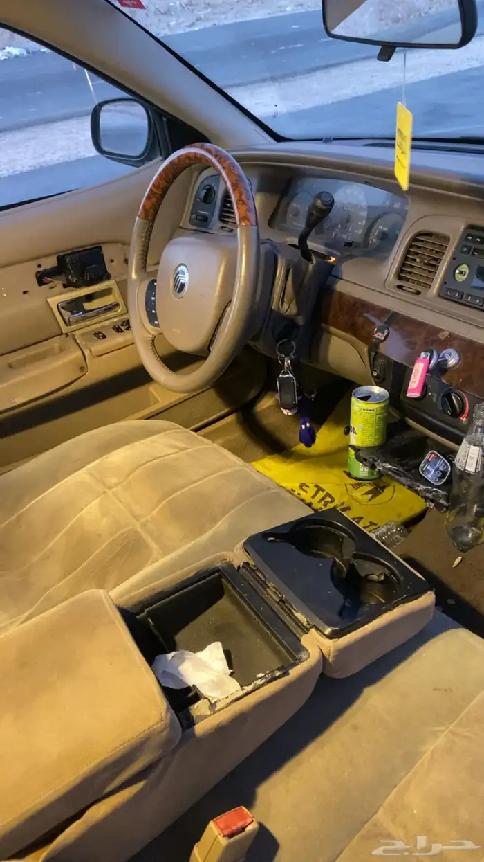 فورد قراند ماركيز 2005 26