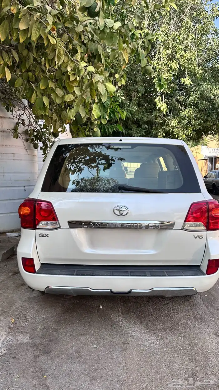 جيب لاندكروزر هدد 2