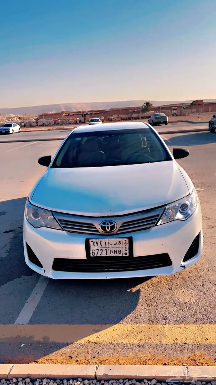 كامري 2012 نضيفه 3