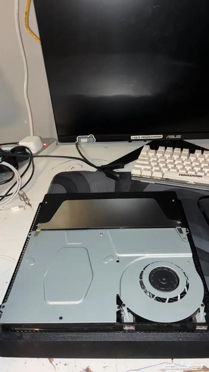 اجهزه سوني 4للبيع 9