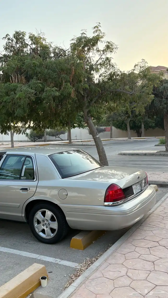 فورد فكتوريا للبيع 0