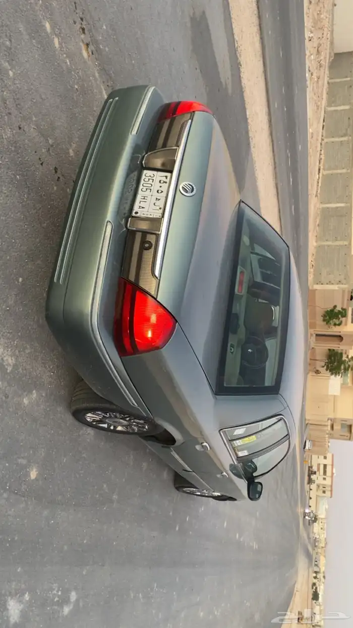 فورد قراند ماركيز 2005 4