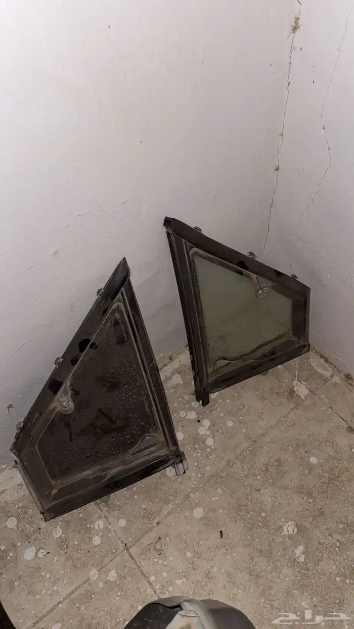 وجهيت ددسن 1998 و 2005 8