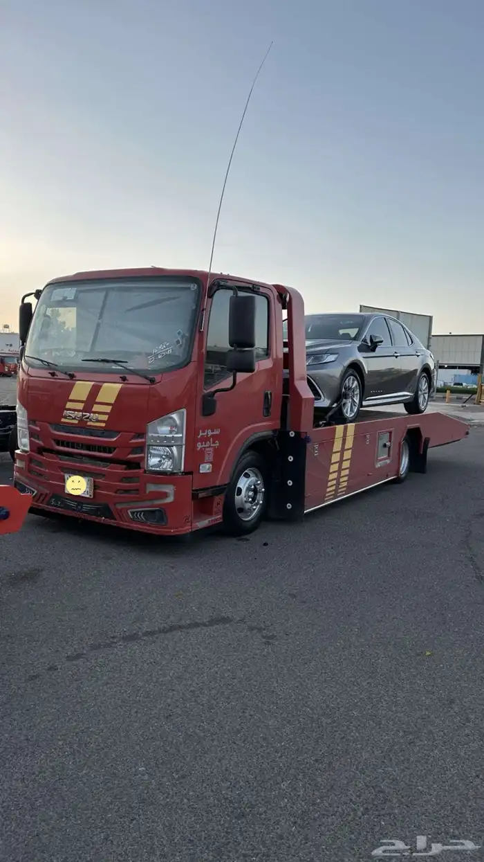 سطحه غرب الرياض لنقل السيارات الدخل طويق العريجاء 0