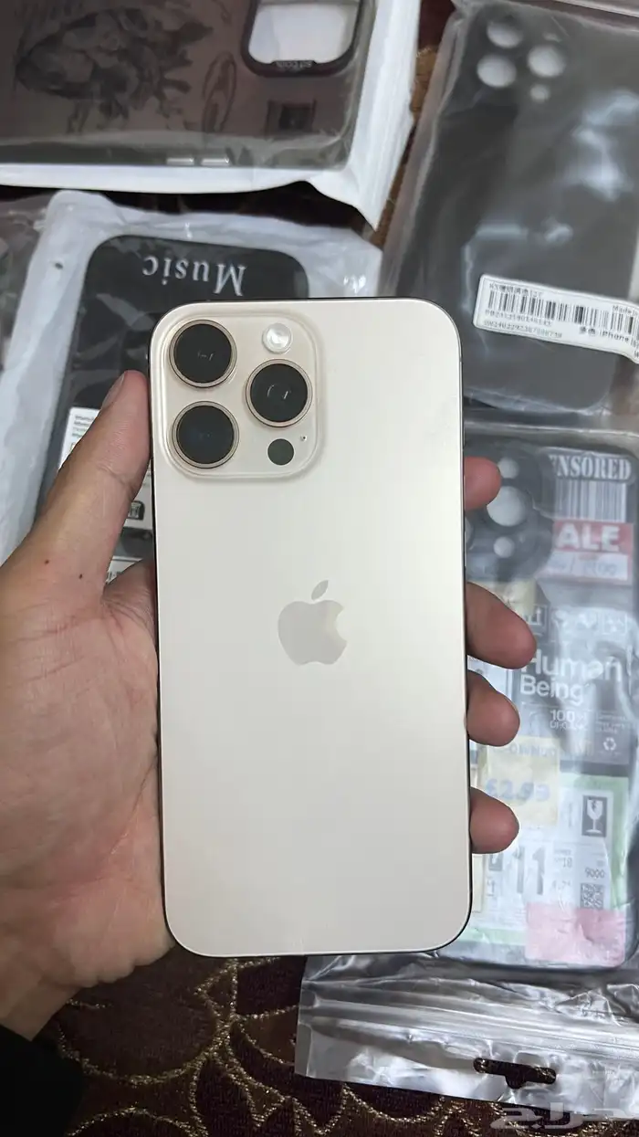 ايفون 16 برو ماكس تيتانيوم صحراوي 2