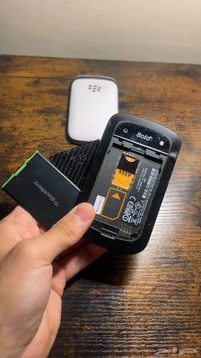 بلاك بيري بولد تم البيع 4