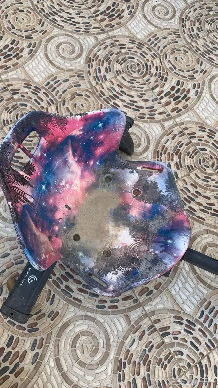 سكوترين واحد نضيف و الثاني شبه نضيف مستعجل اليومين ذي 4