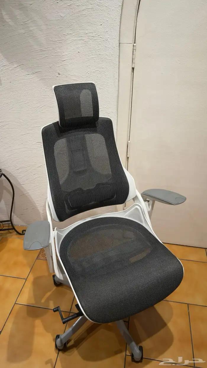 كرسي مكتبي 1