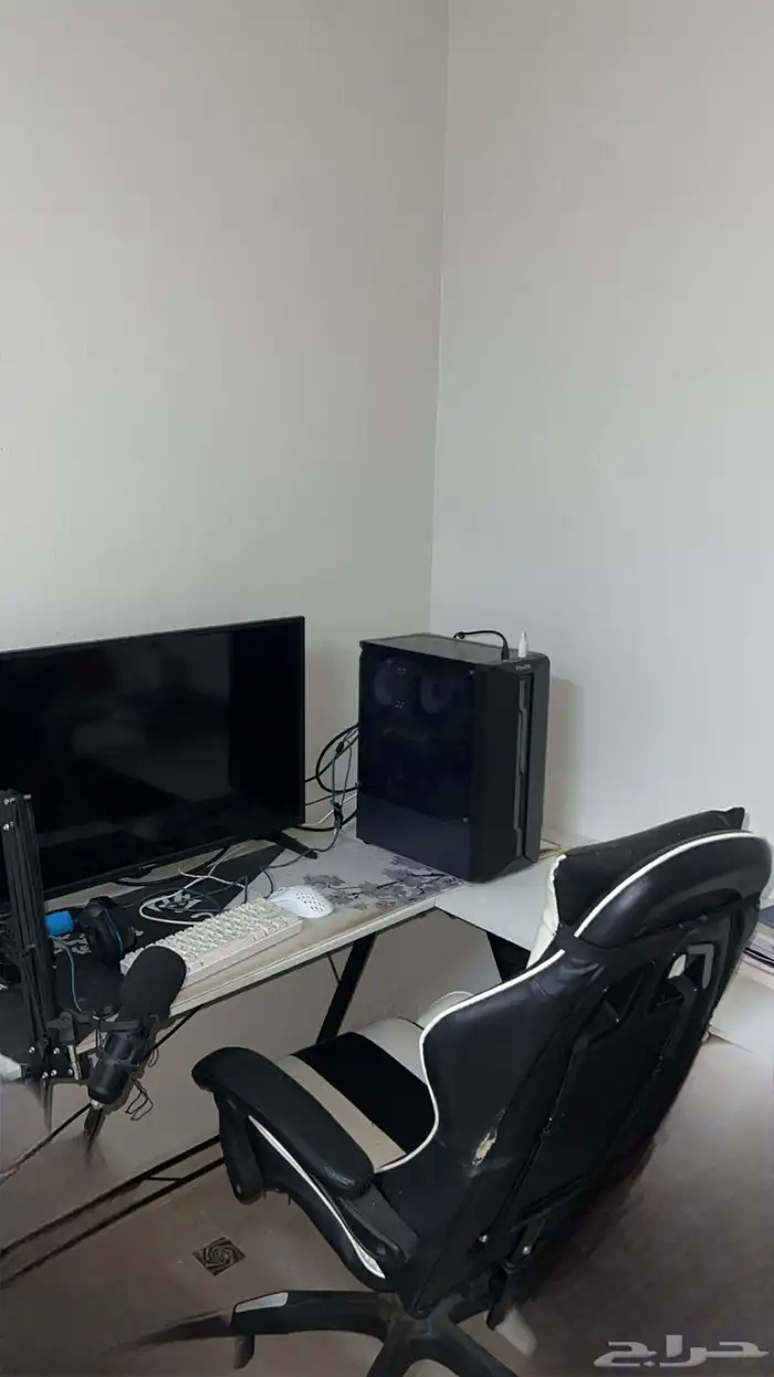 بي سي قيمنق و اغراضه لبيع 0