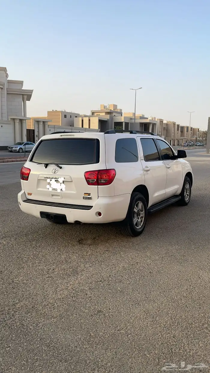 سيكويا 2012 ثلاجة بدون دبل 8