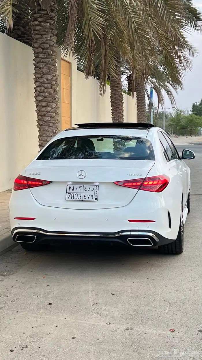 مرسيدس C300 موديل 2023 عداد 6 آلاف كيلو فقط 5