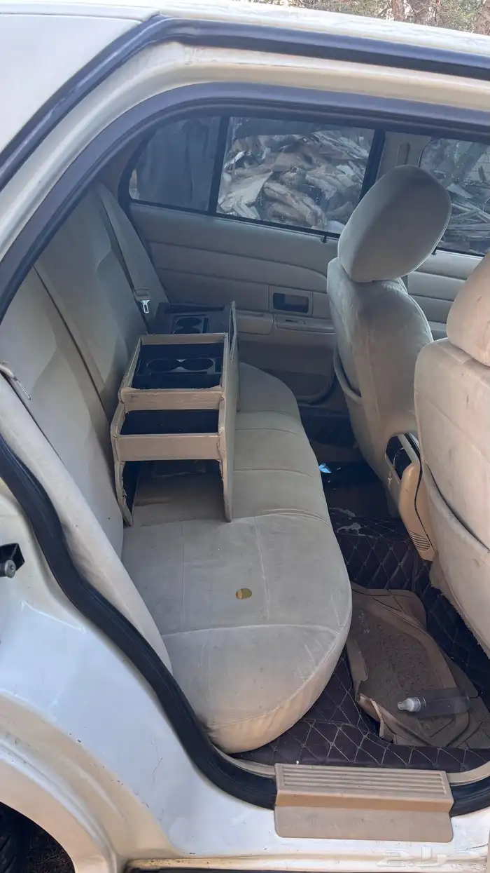 فورد فكتوريا 2011 تشليح قطع وليس كاملا 4