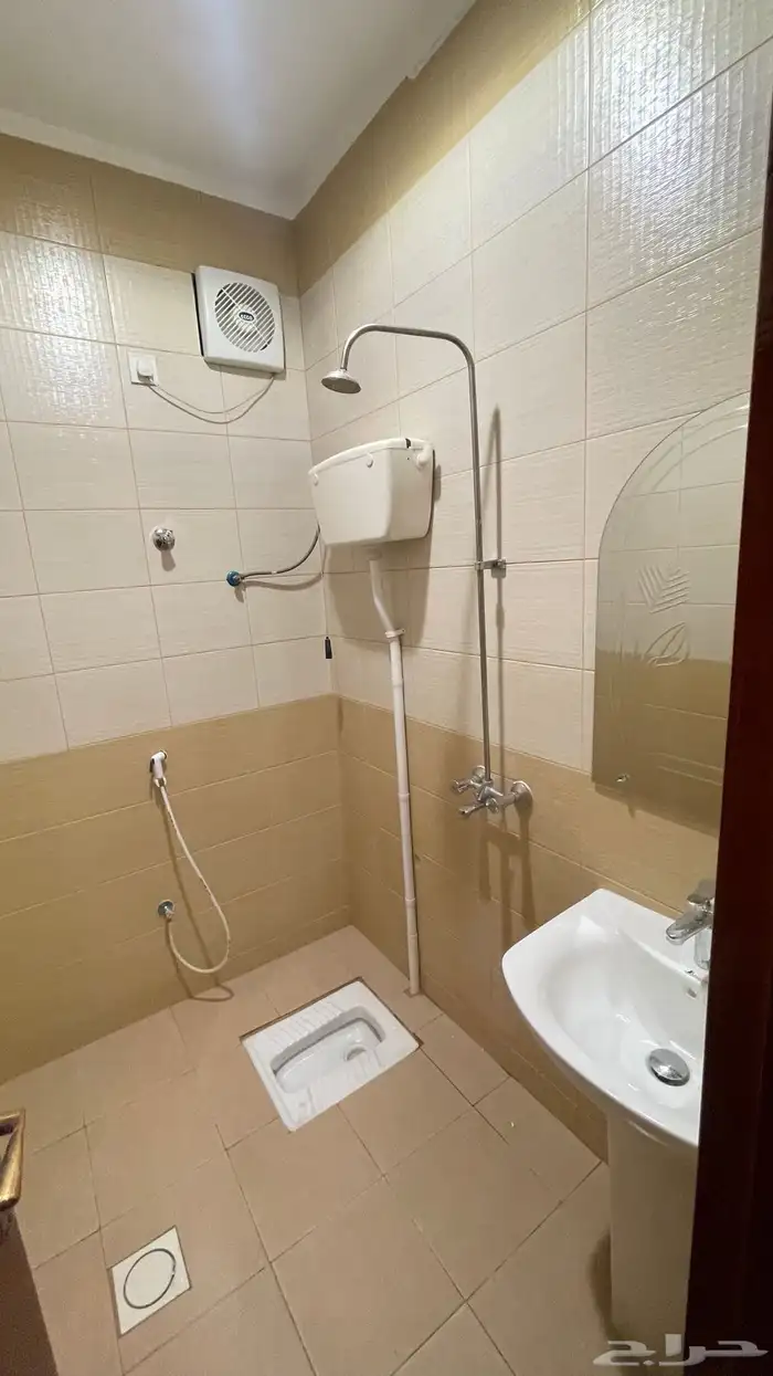 شقق vip مقابل المدينة العسكرية باسعار ي بلاش للإيجار 29