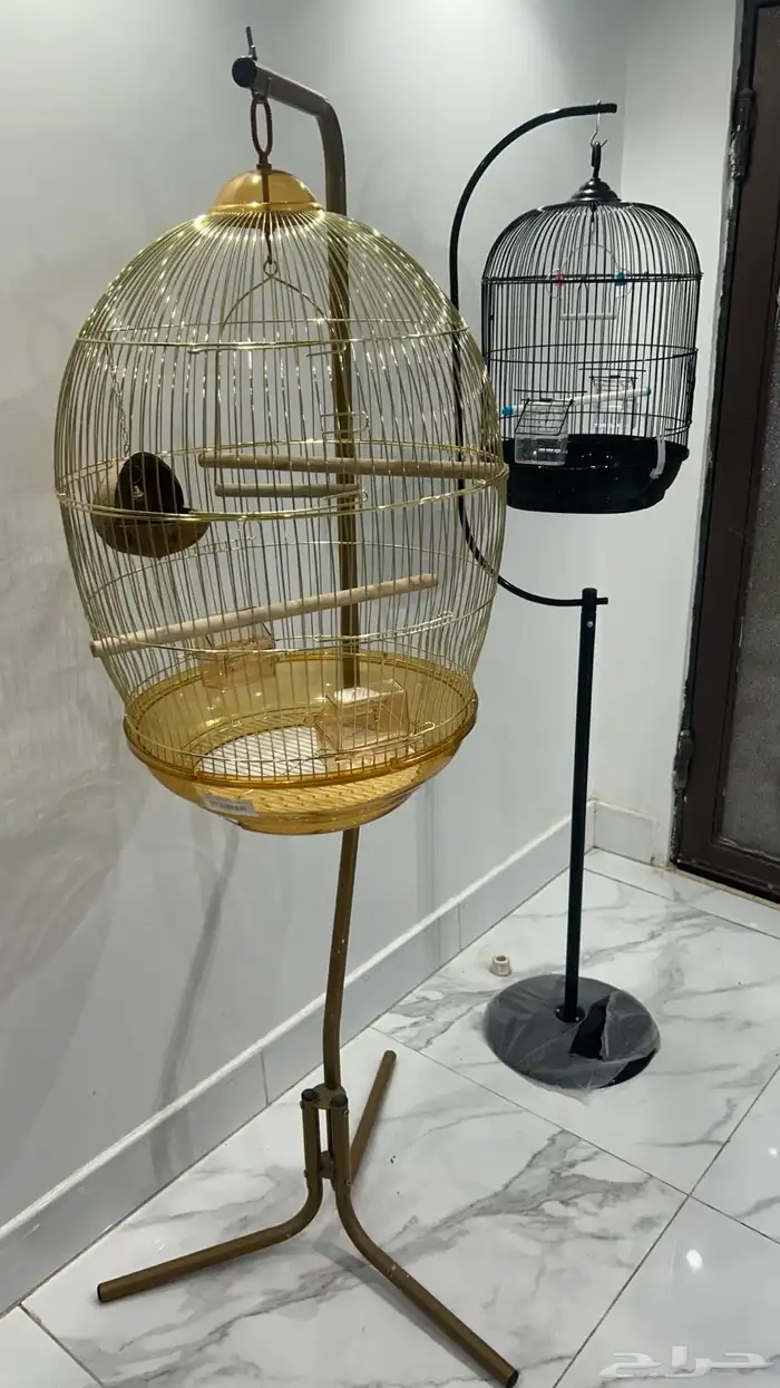 قفص مع ستاند 3