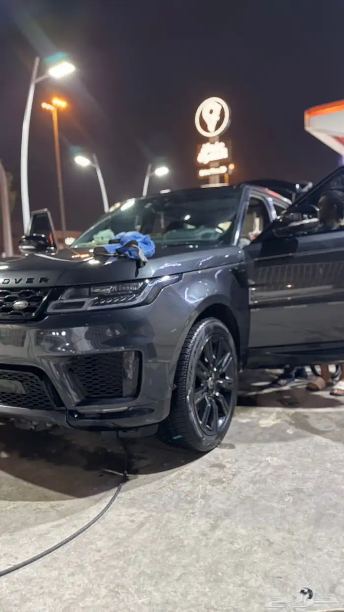 رنج سبورت بلاك ادشن 2020 11