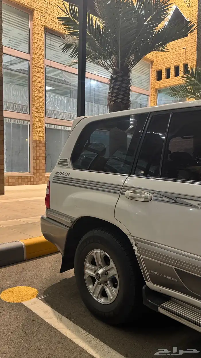 لاندكروزر 2004 2
