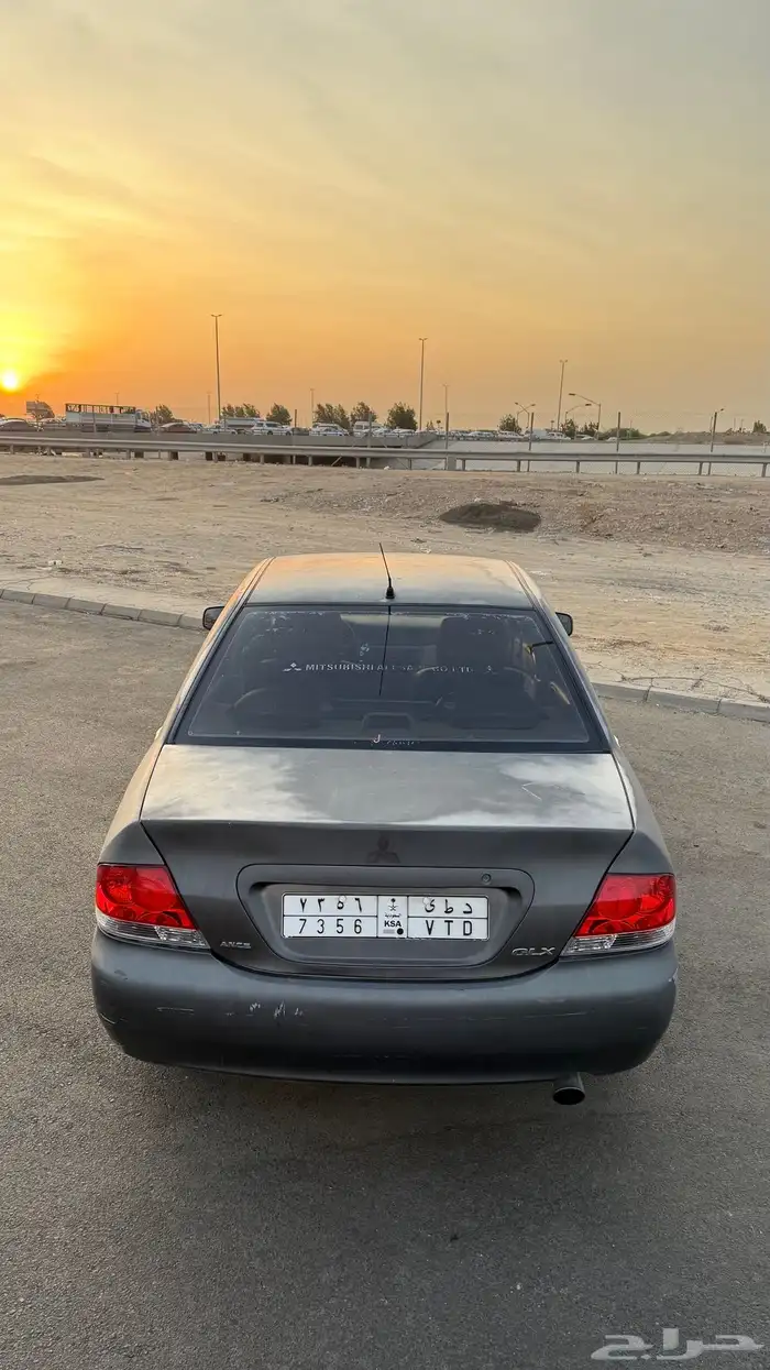 لانسر بومة 2009 3