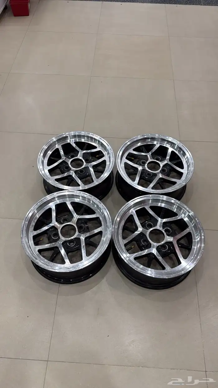 للبيع جنوط زد 72 تجاري 0