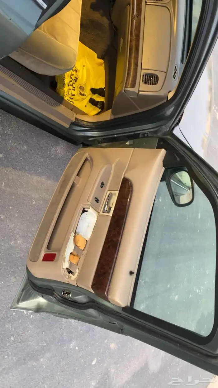 فورد قراند ماركيز 2005 23