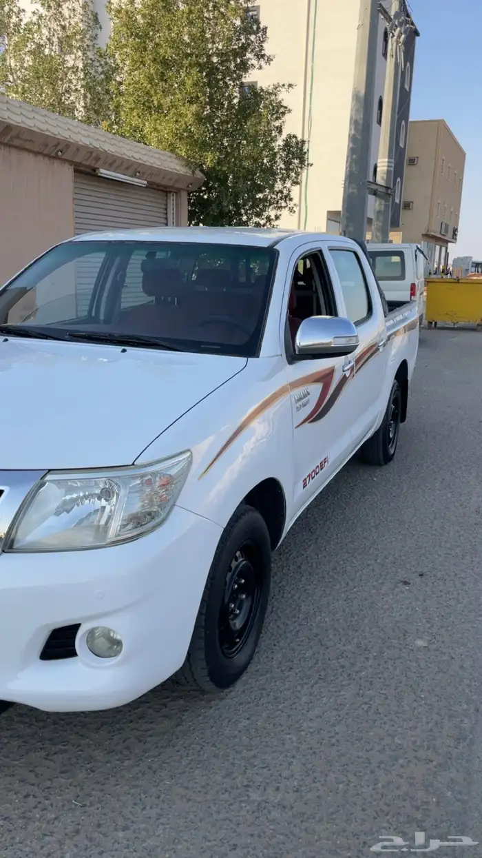 للبيع هايلوكس 2014 0