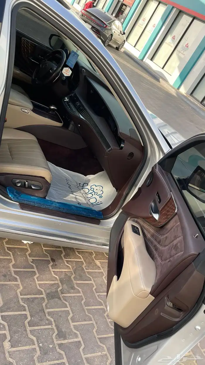 لكزس Ls500 20