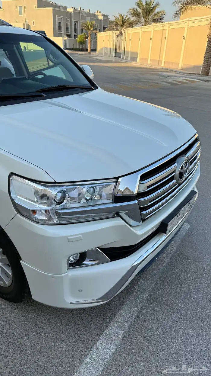 لاندكروزر 2018 8 سرندل GXR 3