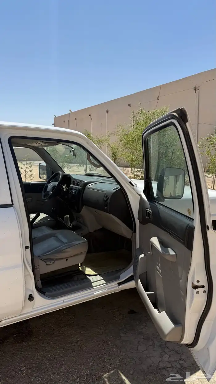 للبيع نيسان سفاري 2003 8