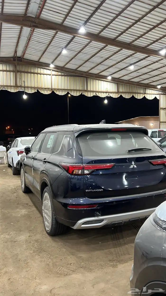 ميتسوبيشي اوتلاندر 2025 نص فل بلس ب 110900 عرض خاص نقاط عميا 8