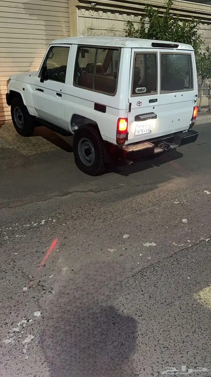 ربع 2011 بوليسي للبيع او للبدل 2