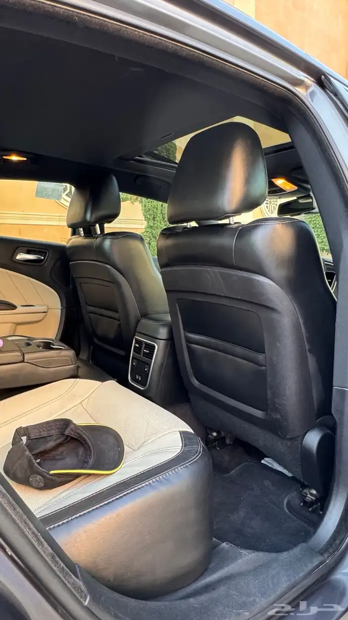 تشارجر 2018 SXT plus 39