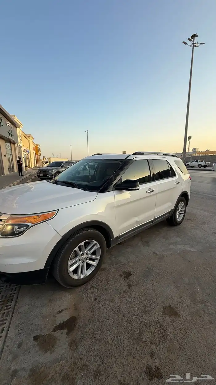 فورد اكسبلورر XLT 4