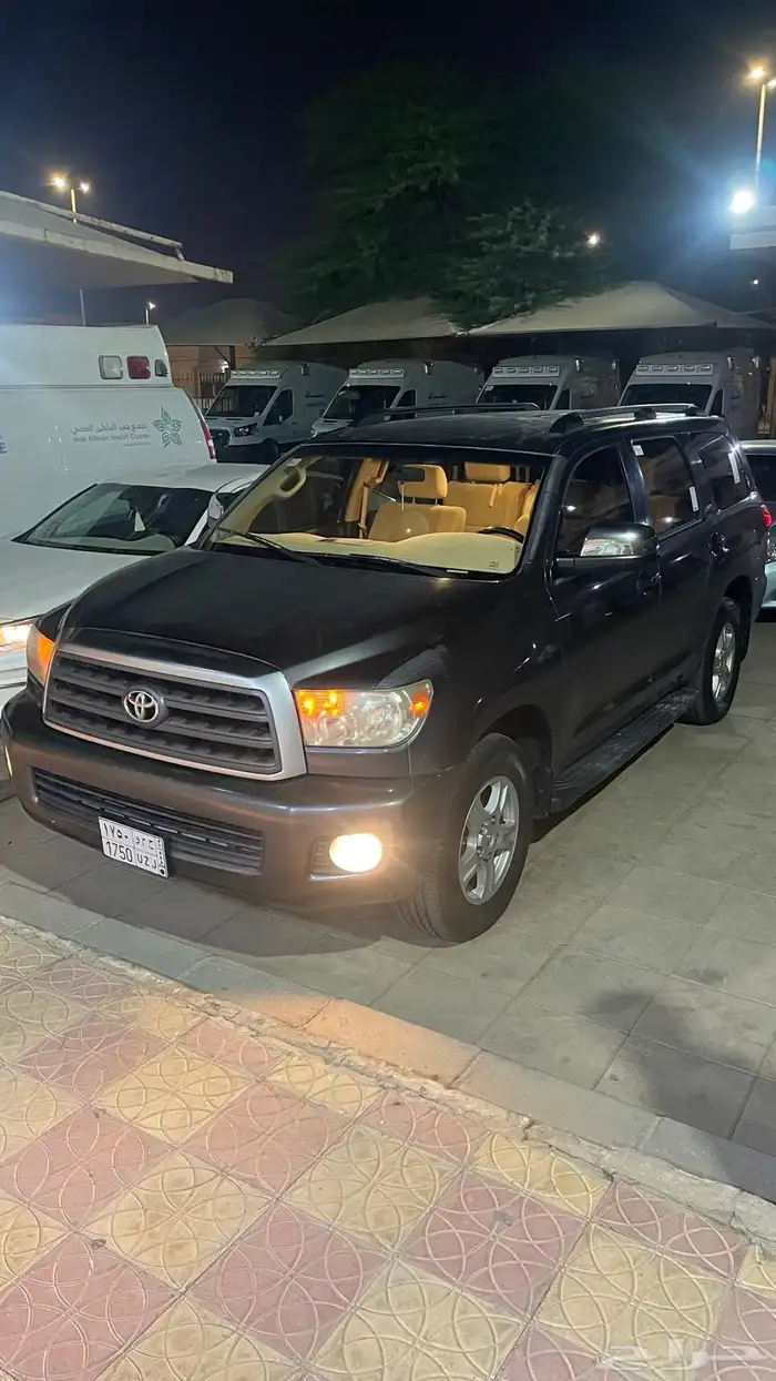 للبيع سكويا 2015 نضيف 0