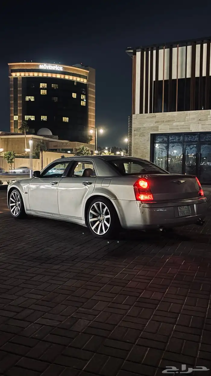 كرايزلر C300 2005 للبيع مستخدم 10