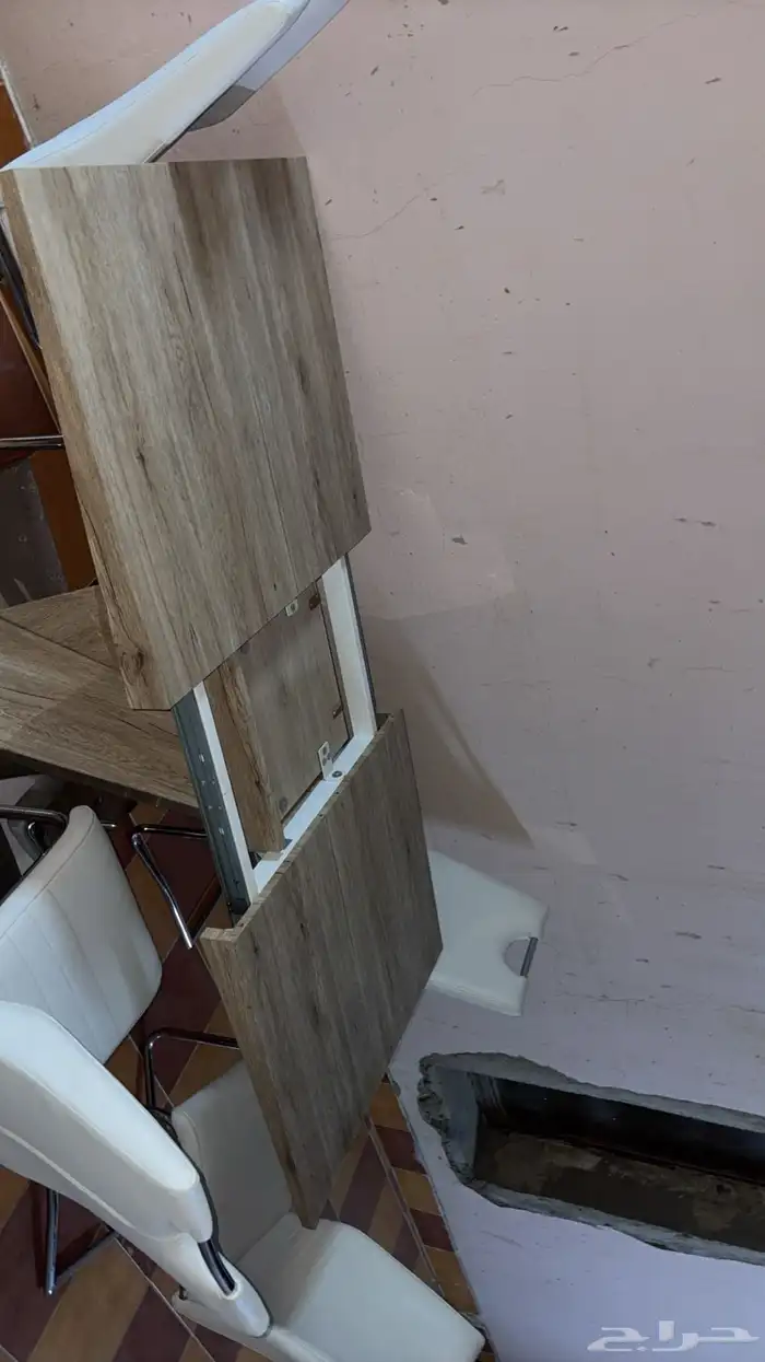 طاولة طعام 2