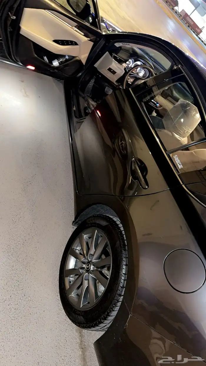 مازدا ستاندر 2