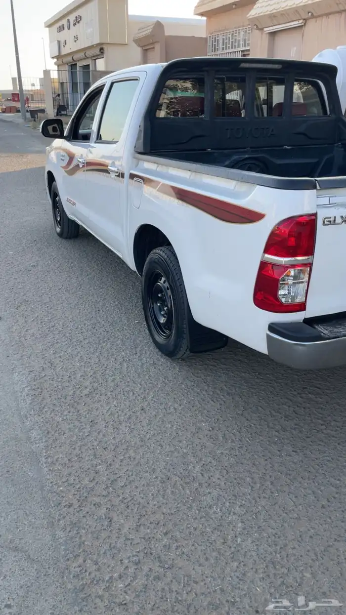 للبيع هايلوكس 2014 5