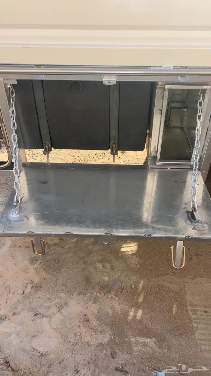 صندوق للبيع 3