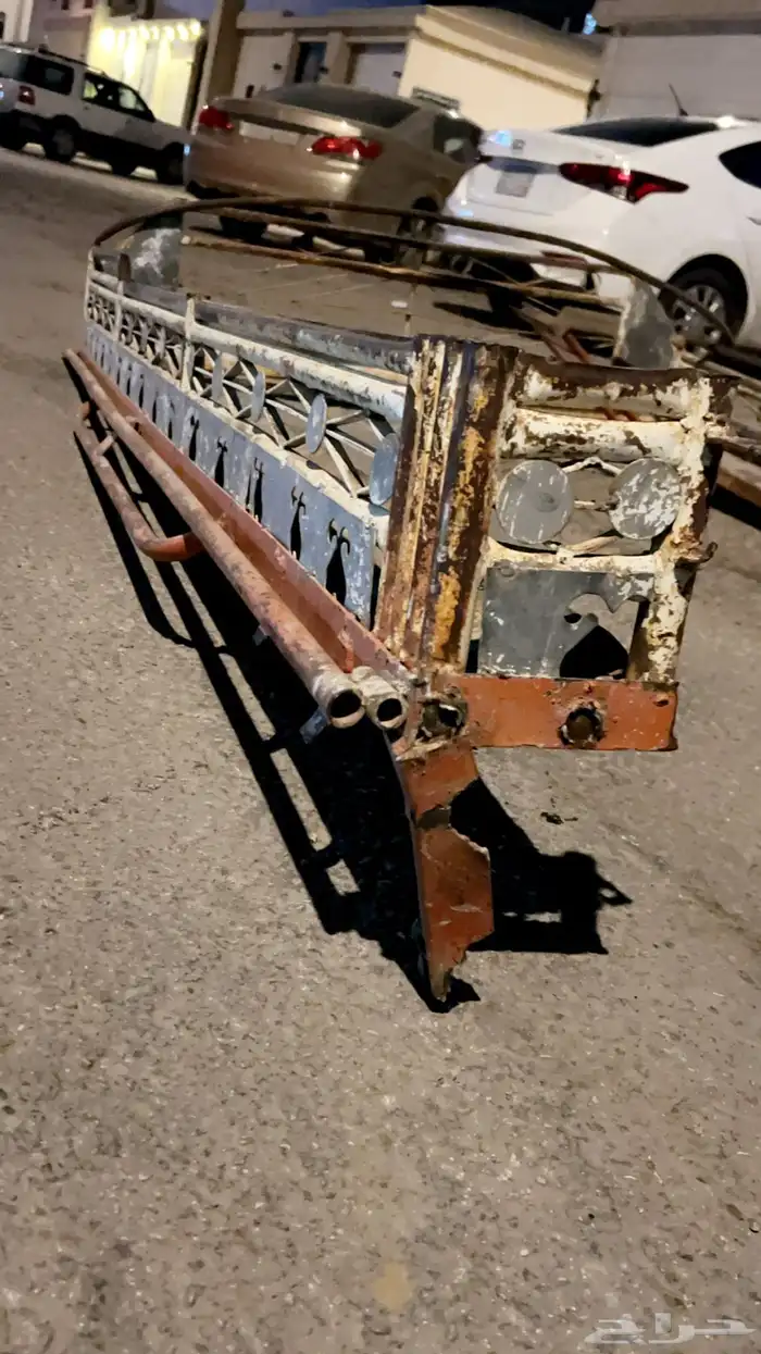 شد عثماني قديم له فوق 30 سنه حق جمس 79 4