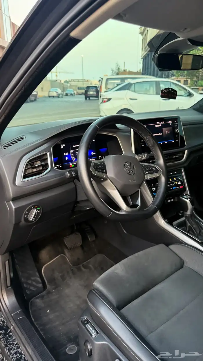 فولكس واجن تي روك 2023 12