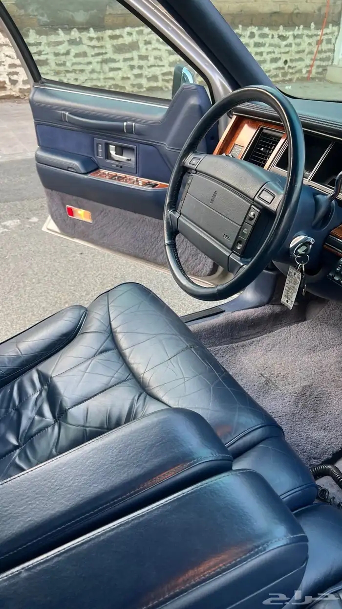 لينكون تاون كار 1994 مخزن 53