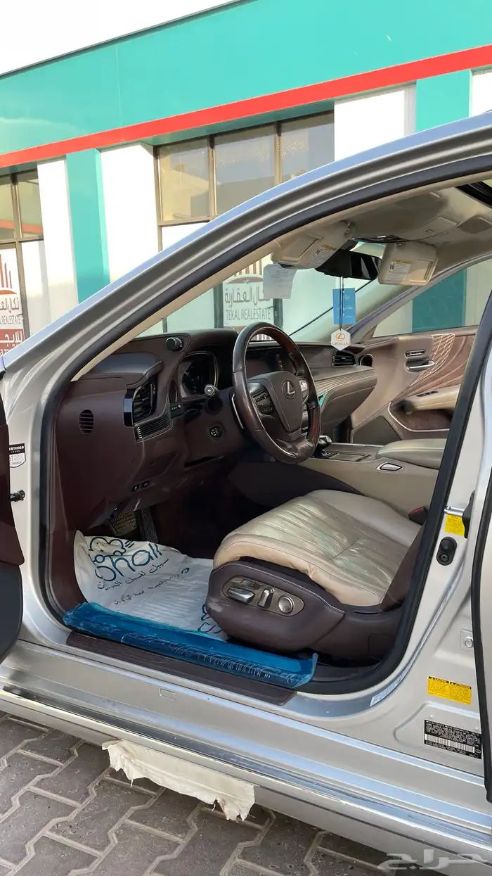 لكزس Ls500 22