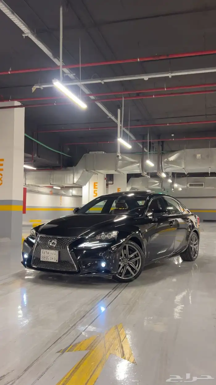 لكزس is200 مخزن 2016 3