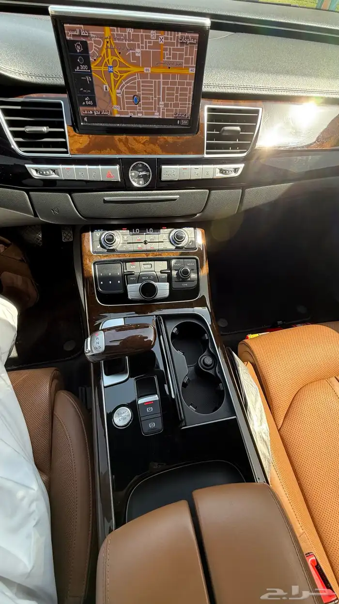 أودي A8 ممشى قليل 2015 12