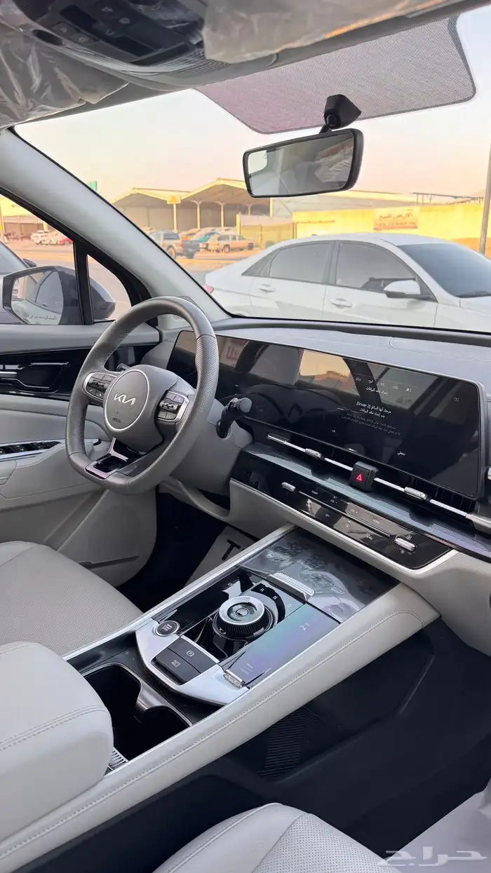 للبيع كيا سبورتاج 2025 فل كامل - بحالة الوكاله 7