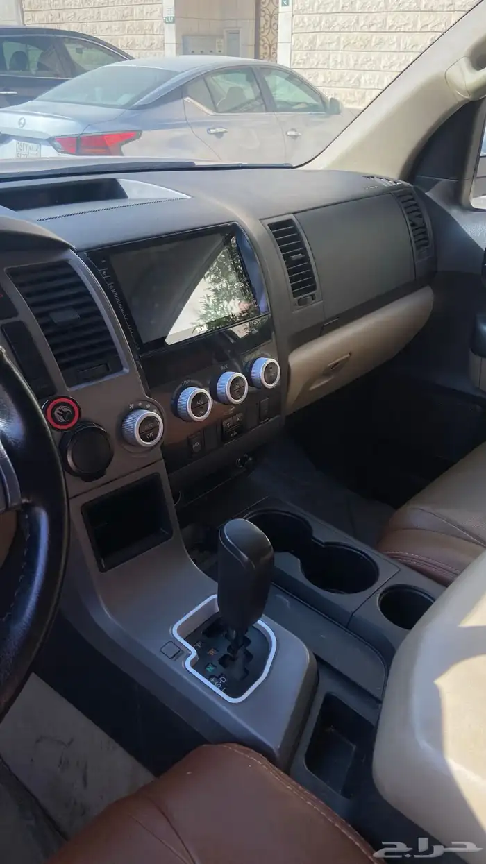 سكويا 2011 نضيف 6