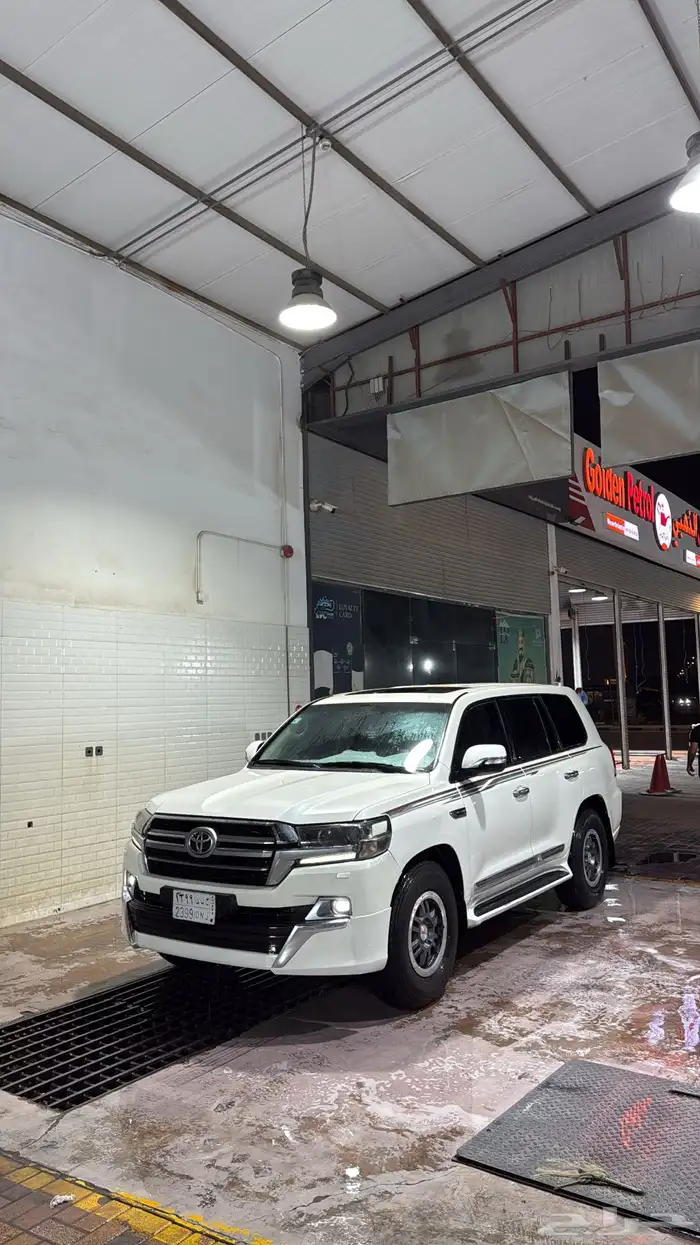 لاند كروزر 2