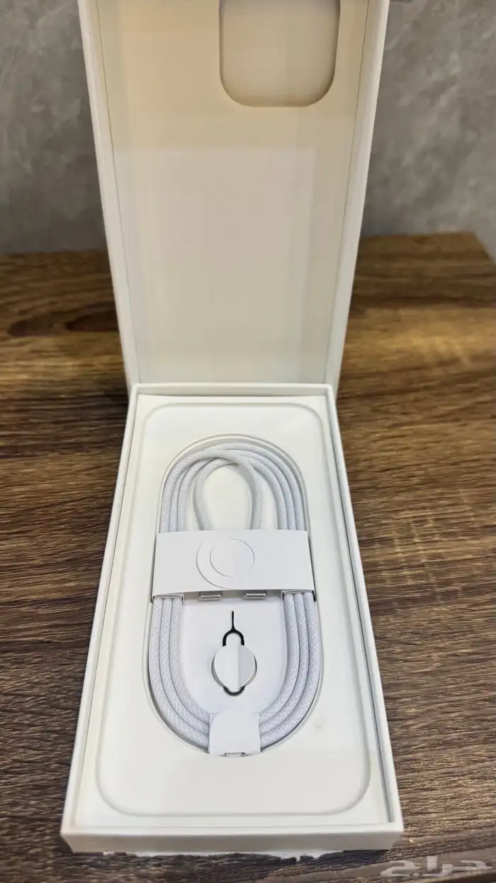 آيفون 16 برو ماكس لون تيتانيوم 256G جديد 4