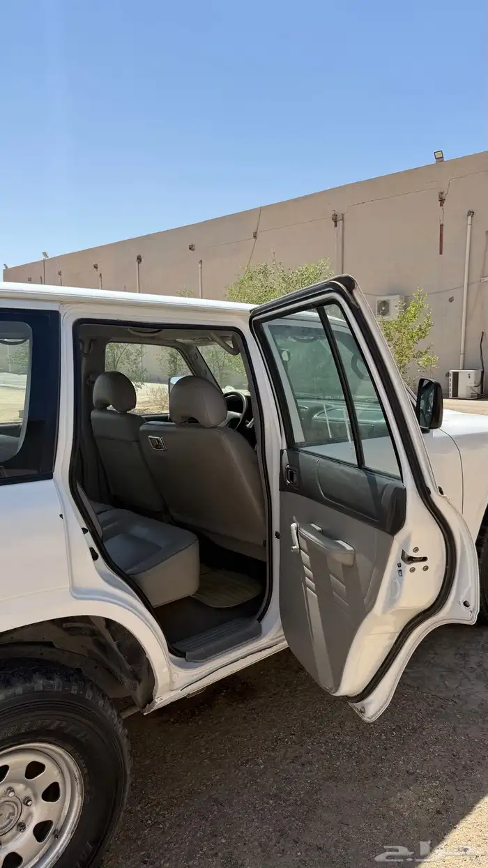 للبيع نيسان سفاري 2003 7