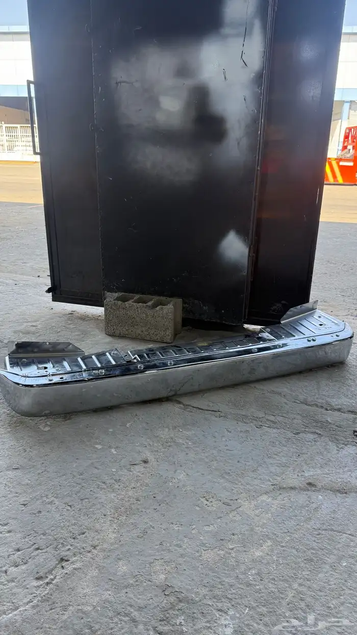 صدام جيب ربع طويل نوعيته تحت الاصلي نوعيه كويسهه ركبتهه شهر 7