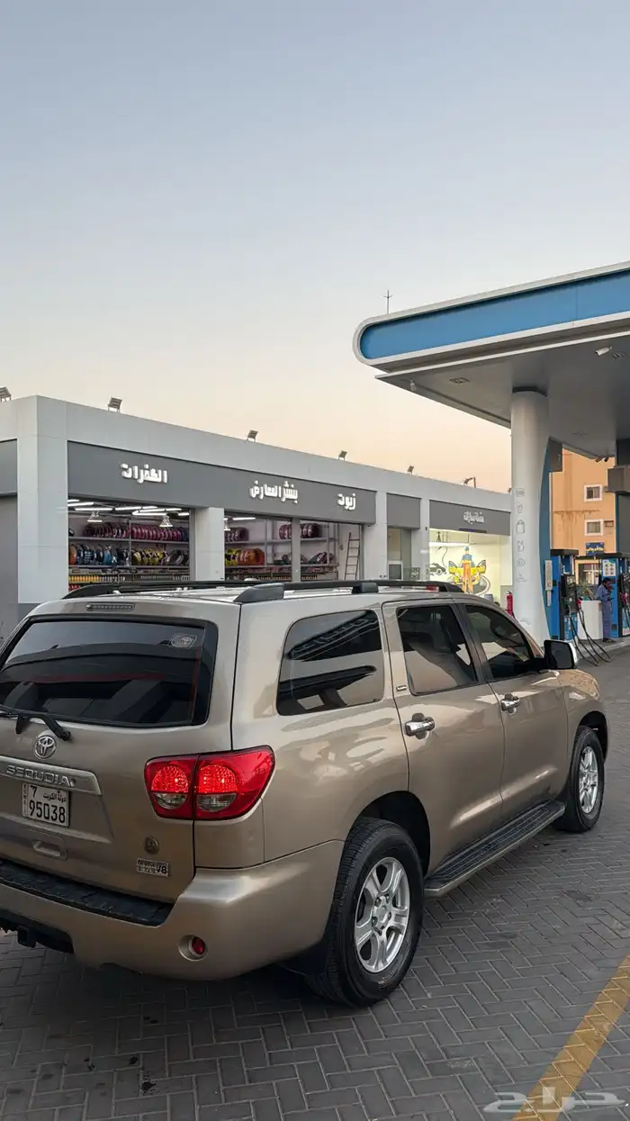 تيوتا سكويا 1